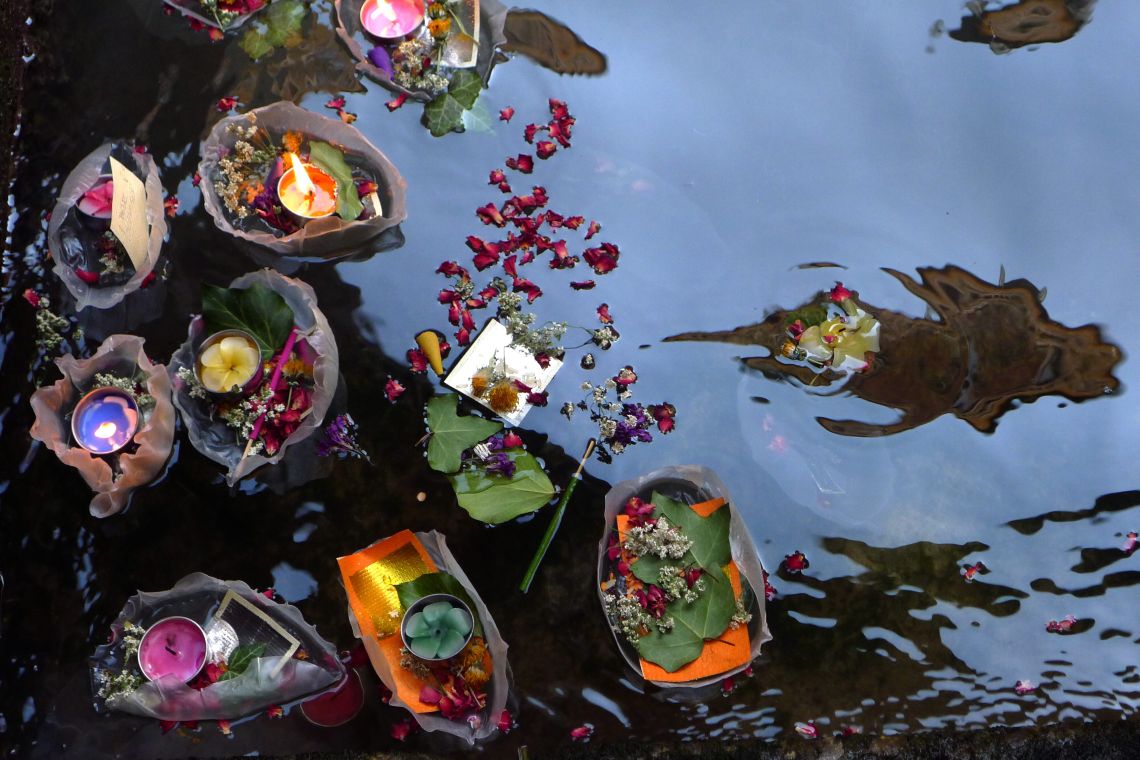 krathong launch 5 lo